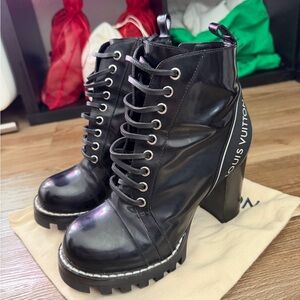 Louis Vuitton Black Lace-Up Boots